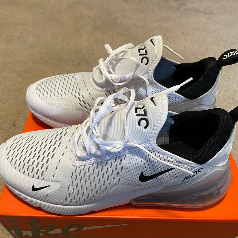 Nike Air Max 270